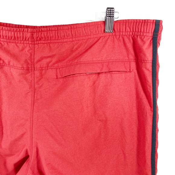 Nike Men’s Oversized Swim Trunks Bathing Suit Red - Picture 8 of 12